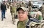 
José Medina posa para una selfie en Ucrania. Las autoridades rusas lo están procesando como mercenario porque ayudó a las fuerzas ucranianas a luchar contra los invasores rusos. [Cuenta de red social de José Medina]        