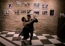 'Taxi dancers' guían a los turistas por la intimidante escena del tango de Buenos Aires