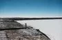 
The lithium evaporite pool project at the Salar de Uyuni in Potosí, Bolivia, is shown. [Carlos Sánchez]        