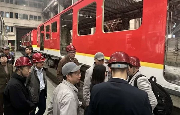 Una delegación de la Empresa Metro de Bogotá visitó a mediados de noviembre la ciudad china de Changchun, sede de China Rail Rolling Stock Corp., fabricante de trenes para la Línea 1 del Metro de Bogotá. [Empresa Metro de Bogotá]