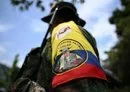 Grupos armados colombianos aprovechan la apuesta del gobierno por la paz para reforzar su poder militar y económico, sobre todo en las regiones fronterizas con Venezuela y Ecuador.